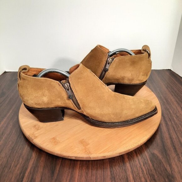 Frye Sacha Womens Size 9 Boots Tan Suede Side Zip Pointed Toe Moto Ankle Booties - Picture 5 of 12